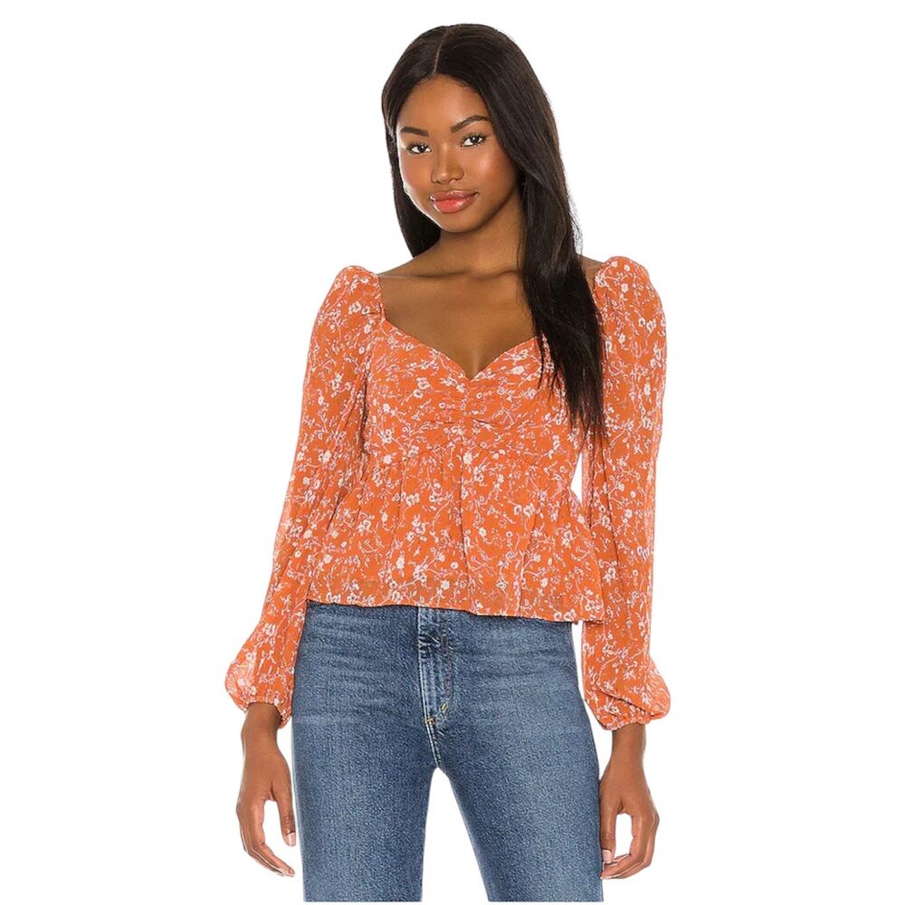 ASTR the Label Long Sleeve Sweetheart Top